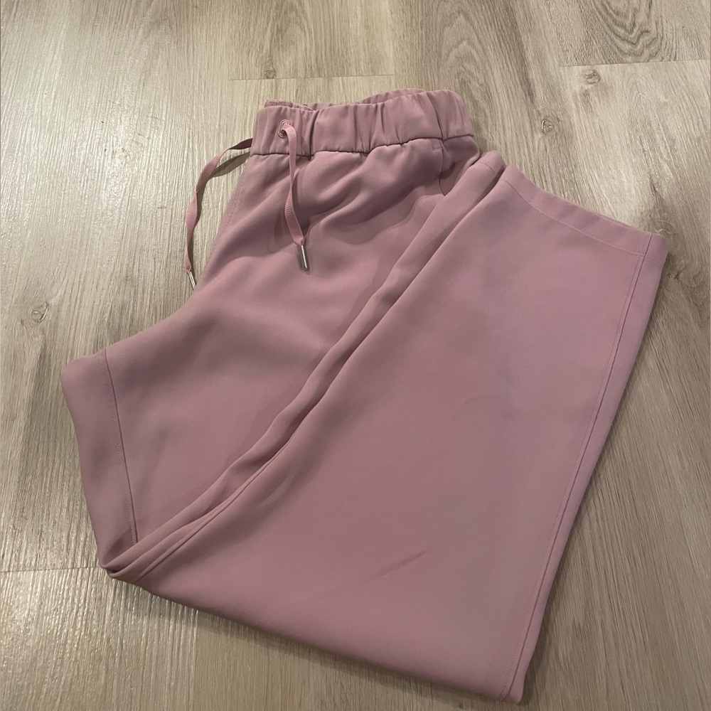 Lululemon 7/8 High Rise Pants